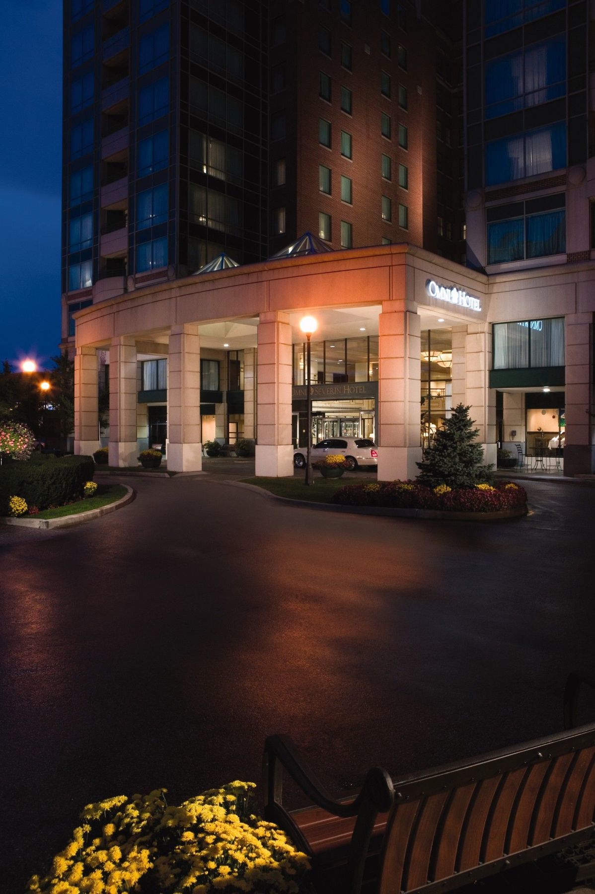 Hotel Omni Severin 4*