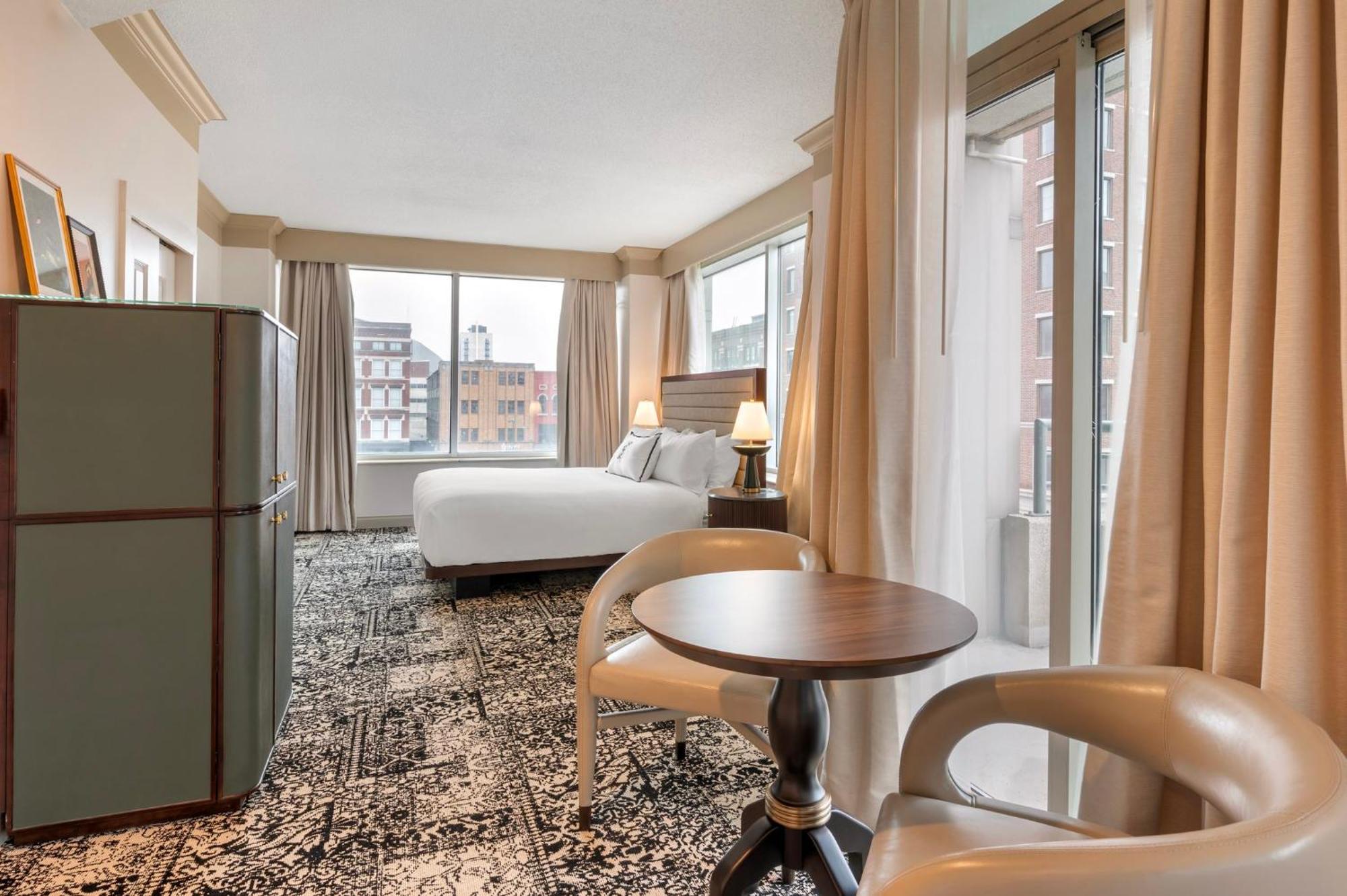 Hotel Omni Severin